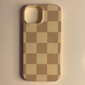 Casely IPhone 15 Case | Fit Check | Neutral Checkerboard | MagSafe